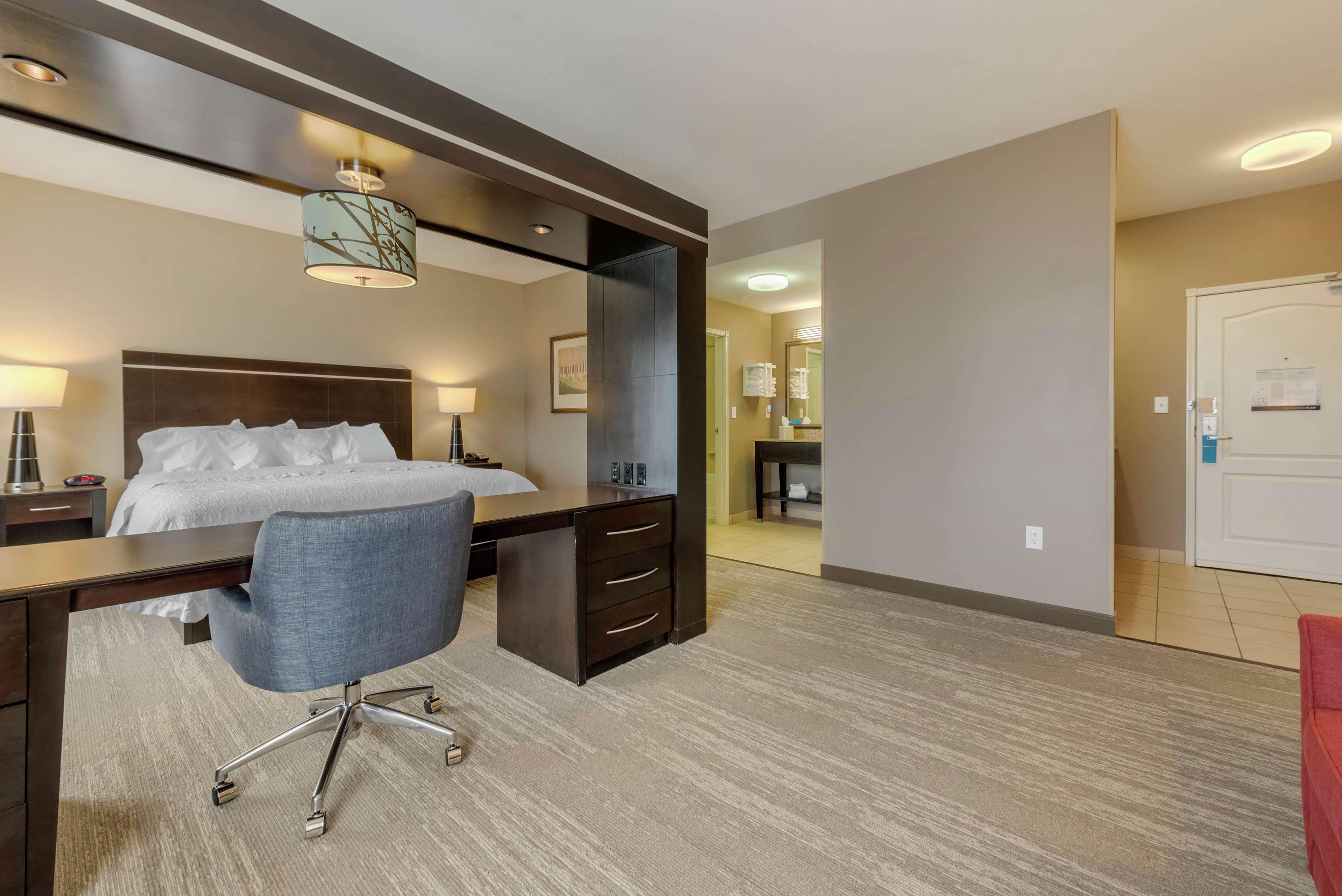 Hampton Inn Аламоса Экстерьер фото