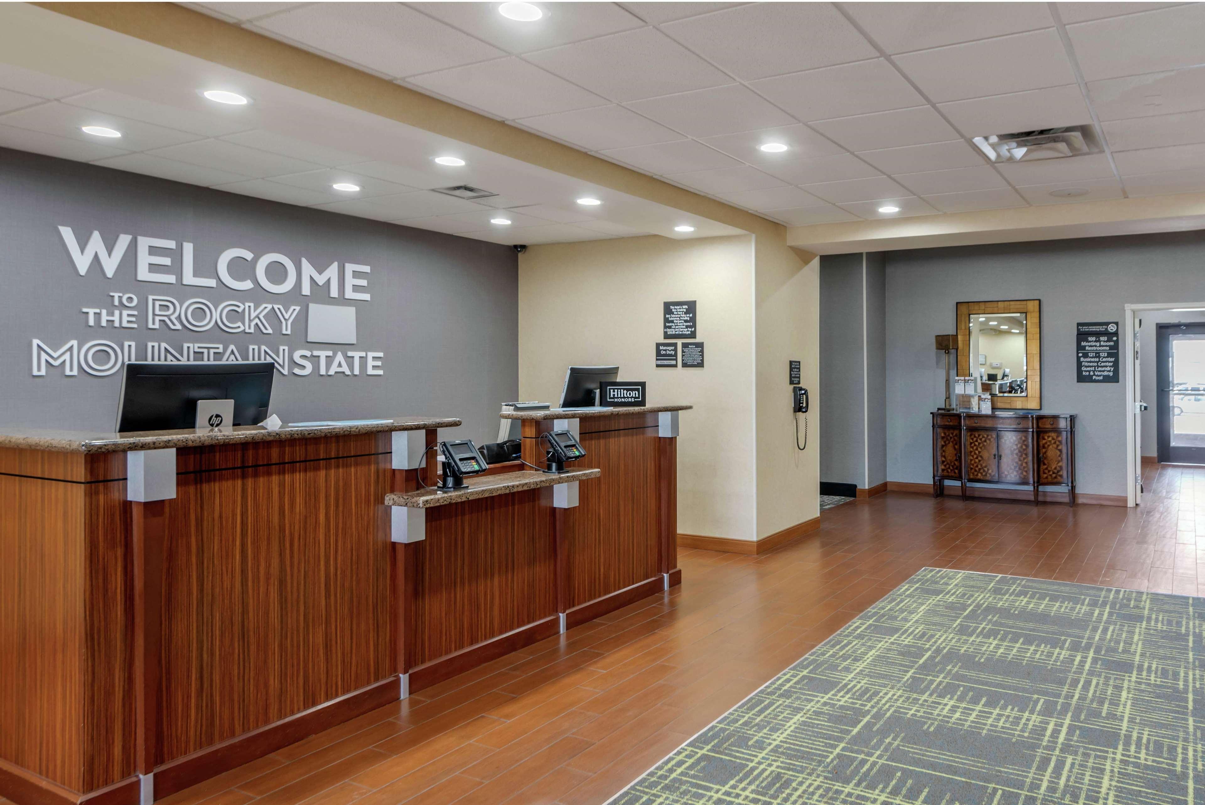 Hampton Inn Аламоса Экстерьер фото