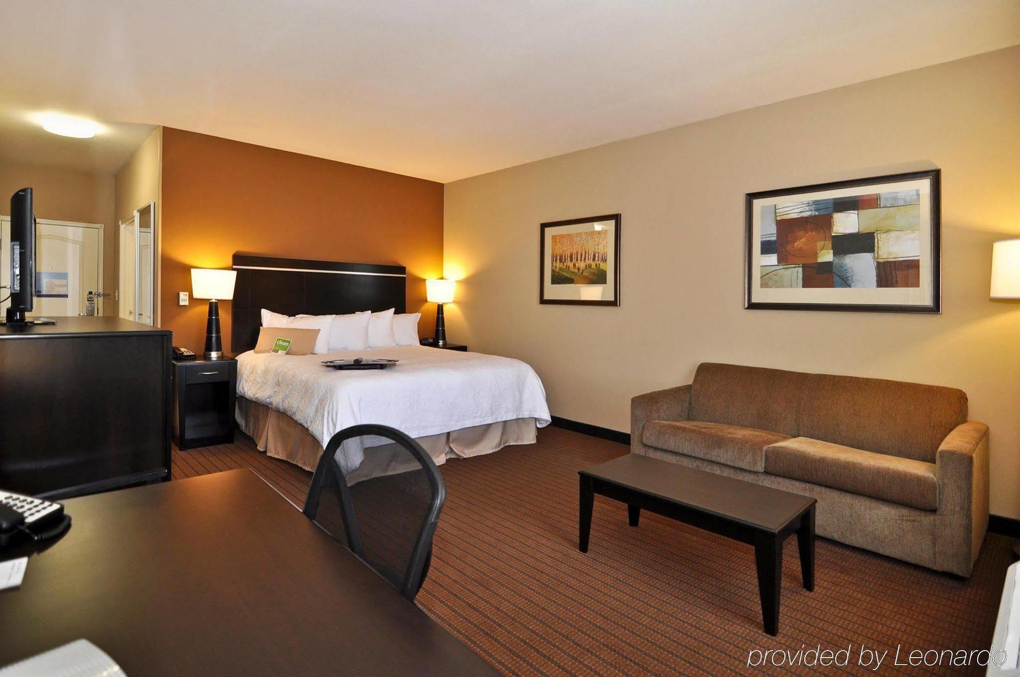 Hampton Inn Аламоса Номер фото