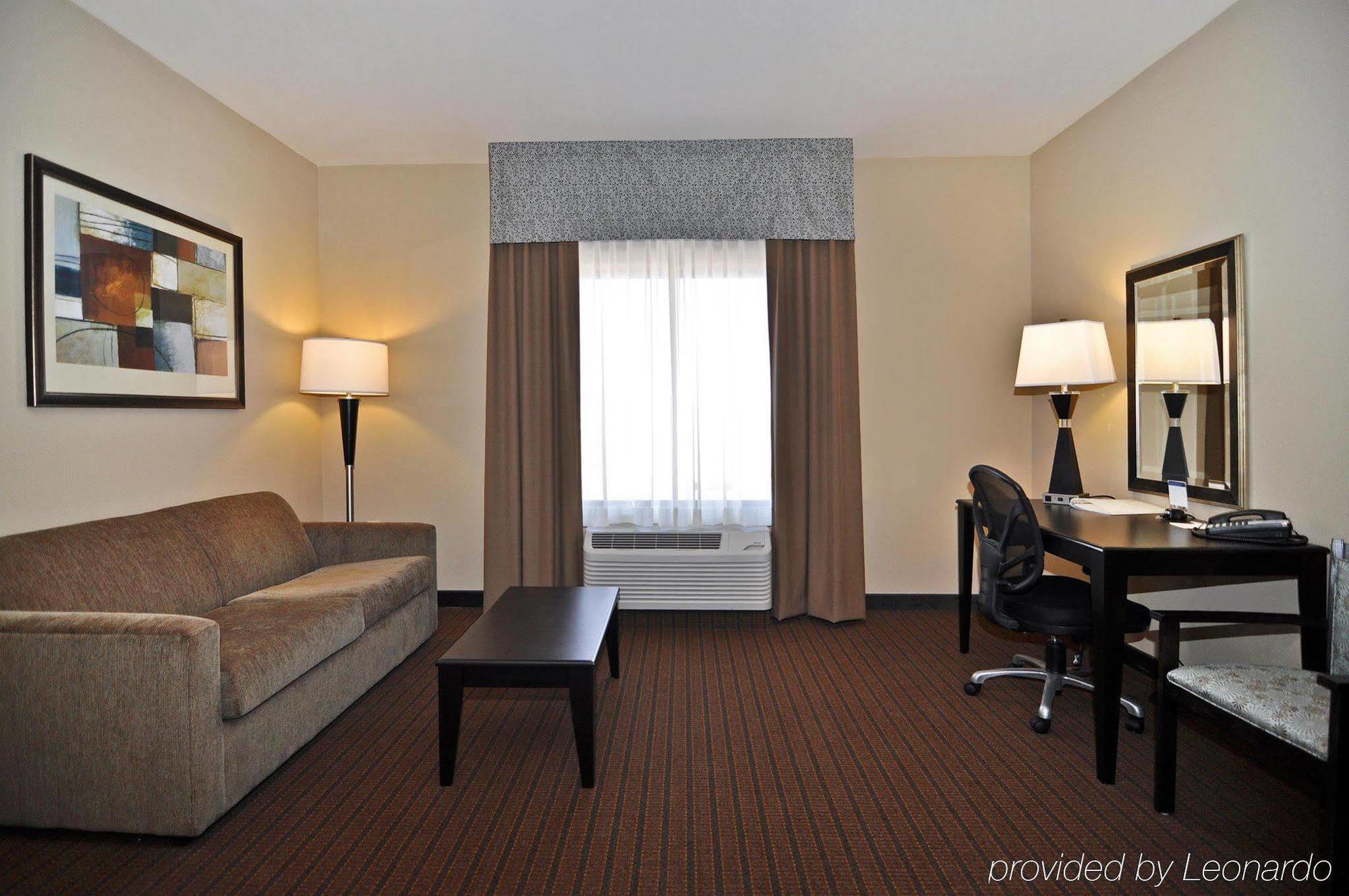 Hampton Inn Аламоса Номер фото